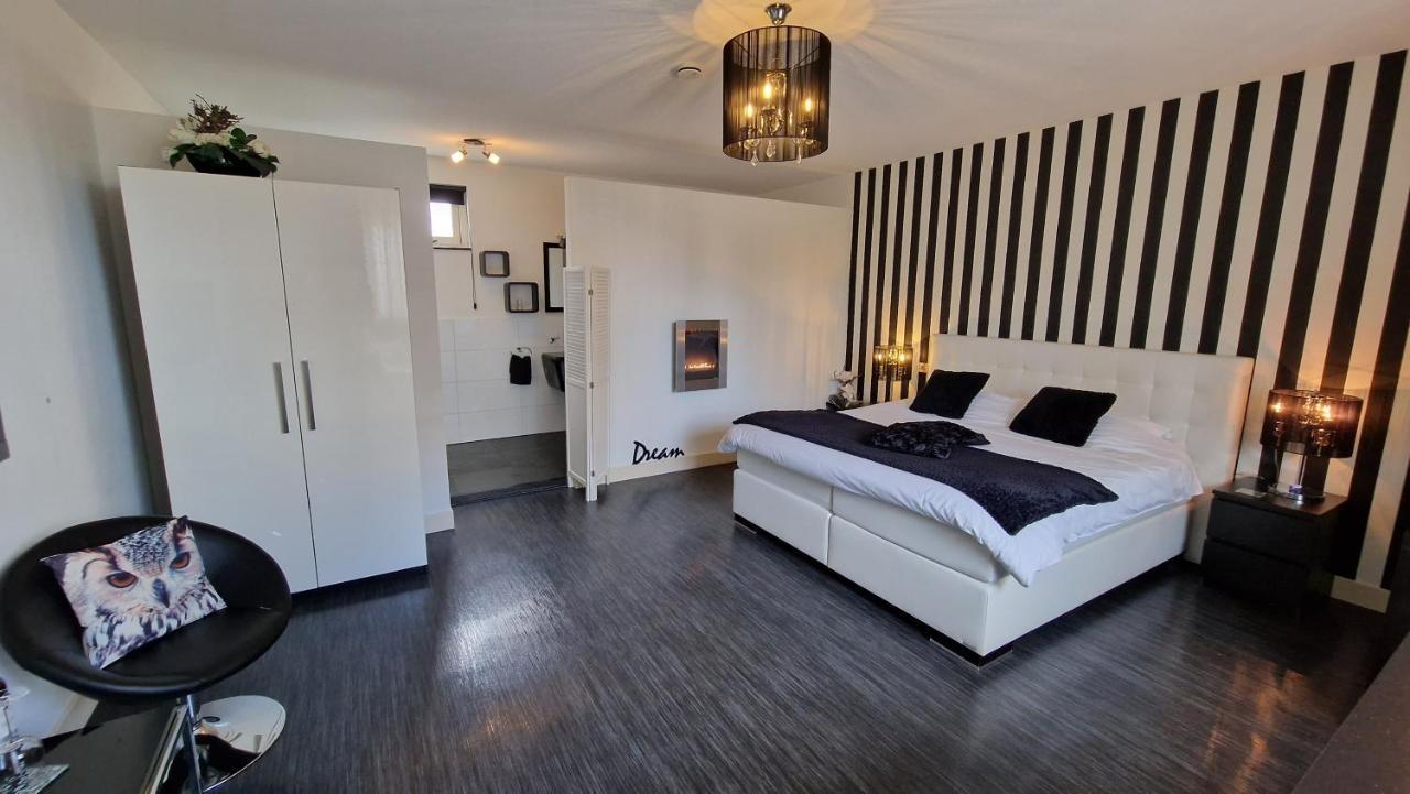 נונספייט B&B De Droomhoeve מראה חיצוני תמונה