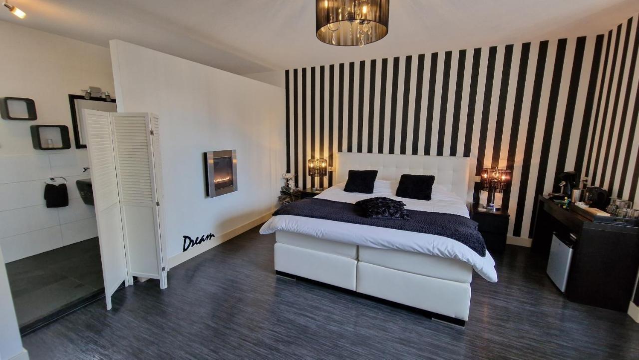 נונספייט B&B De Droomhoeve מראה חיצוני תמונה