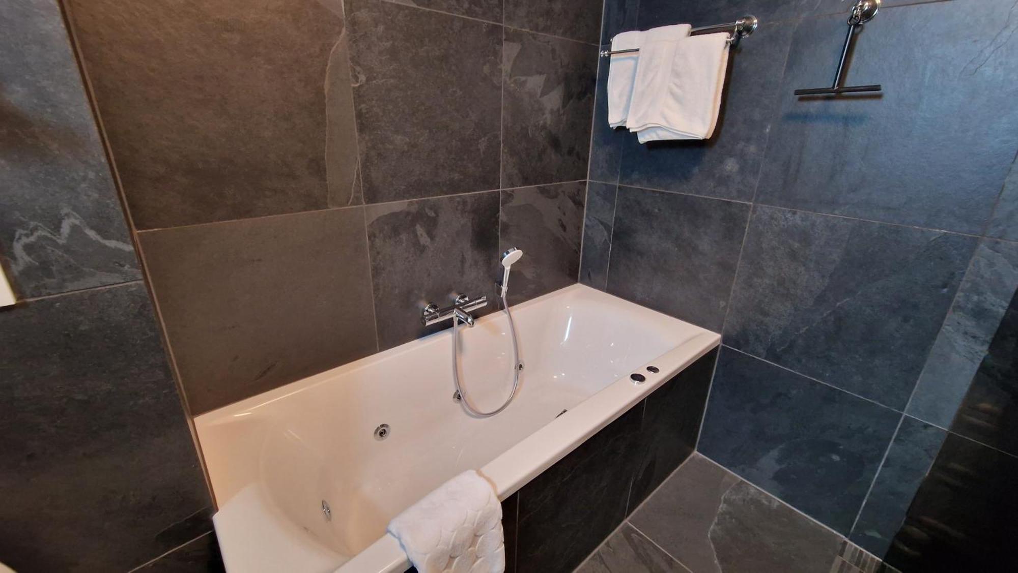 נונספייט B&B De Droomhoeve חדר תמונה