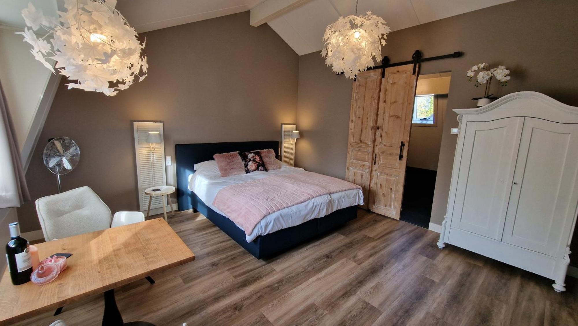 נונספייט B&B De Droomhoeve מראה חיצוני תמונה